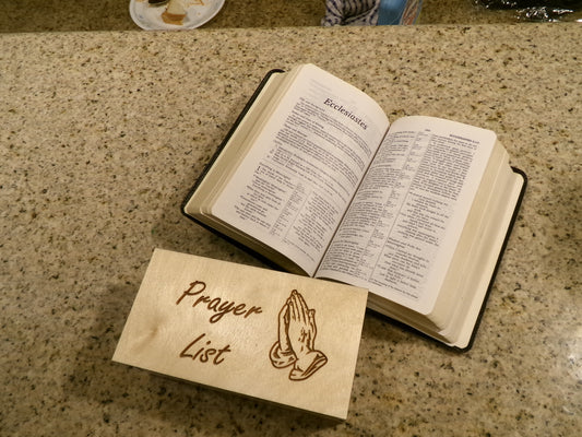 Our birch wooden boxes are designed for those who want to have a special place for jewelry, or some other keepsake held near and dear to them.